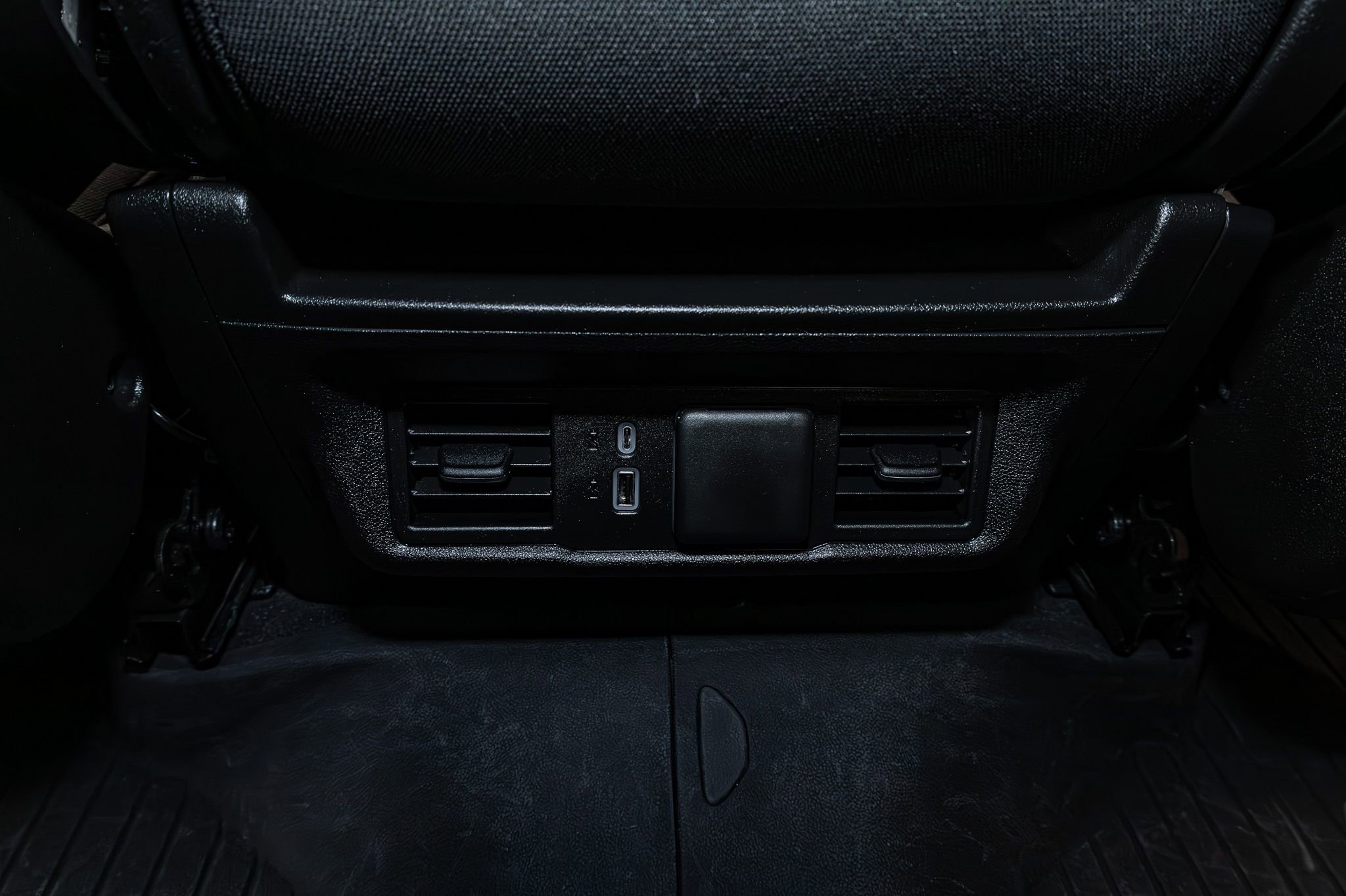 Used 2024 GMC Sierra 2500 SLE w/ SLE Convenience Package image 23