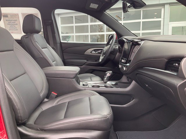 Used 2023 Chevrolet Traverse LT w/ LT Premium Package AWD/4WD image 25