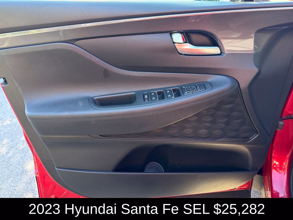 Used 2023 Hyundai Santa Fe SEL FWD image 10