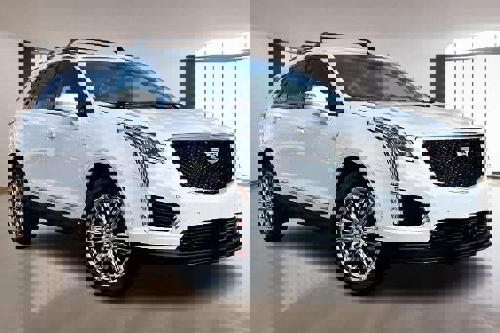 New 2026 Cadillac XT5 Sportv image 2