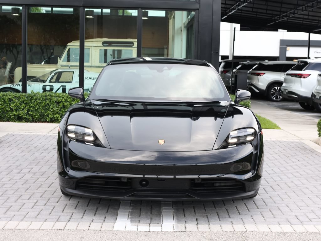Used 2024 Porsche Taycan RWD image 3