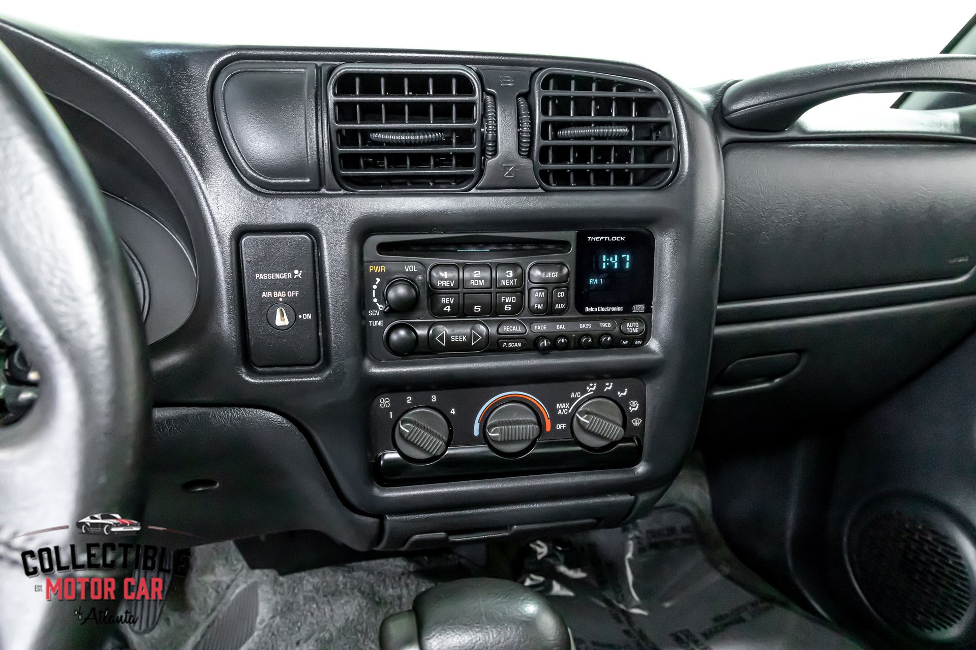 Used 2000 Chevrolet S10 Pickup LS w/ Preferred Equipment Group RWD image 82