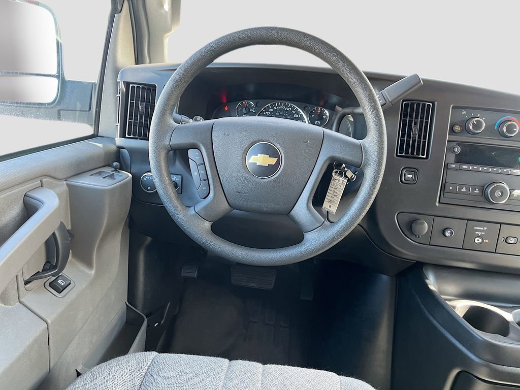 Used 2024 Chevrolet Express 2500 w/ Driver Convenience Package RWD image 21
