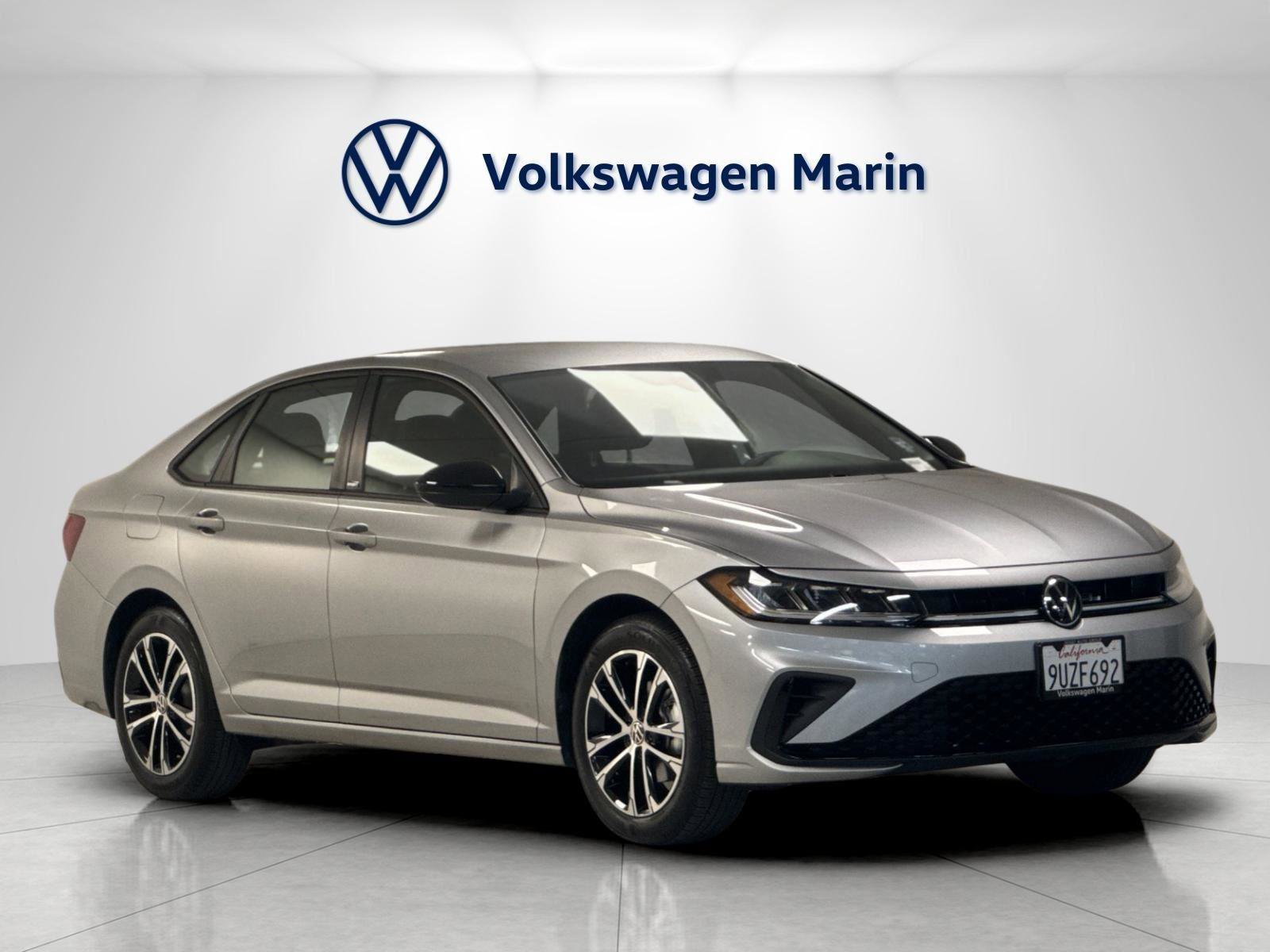 Used 2025 Volkswagen Jetta Sport image 7