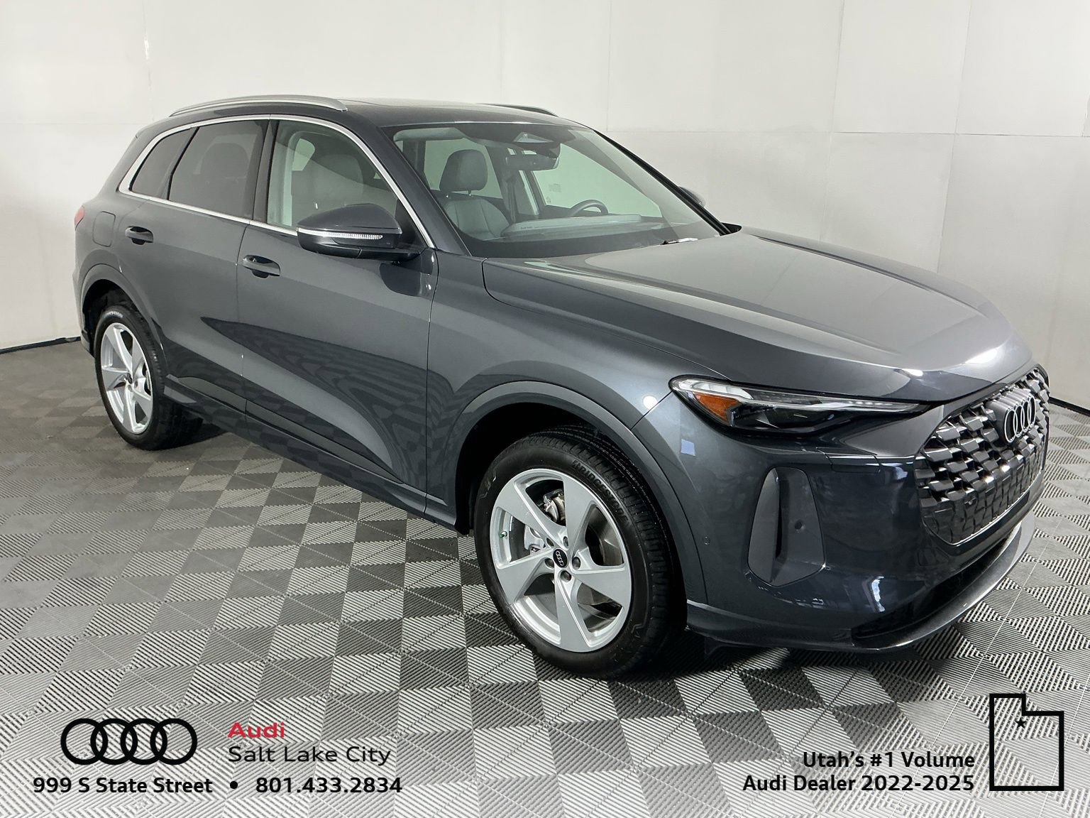 Used 2025 Audi Q5 Premium Plus w/ Premium Plus