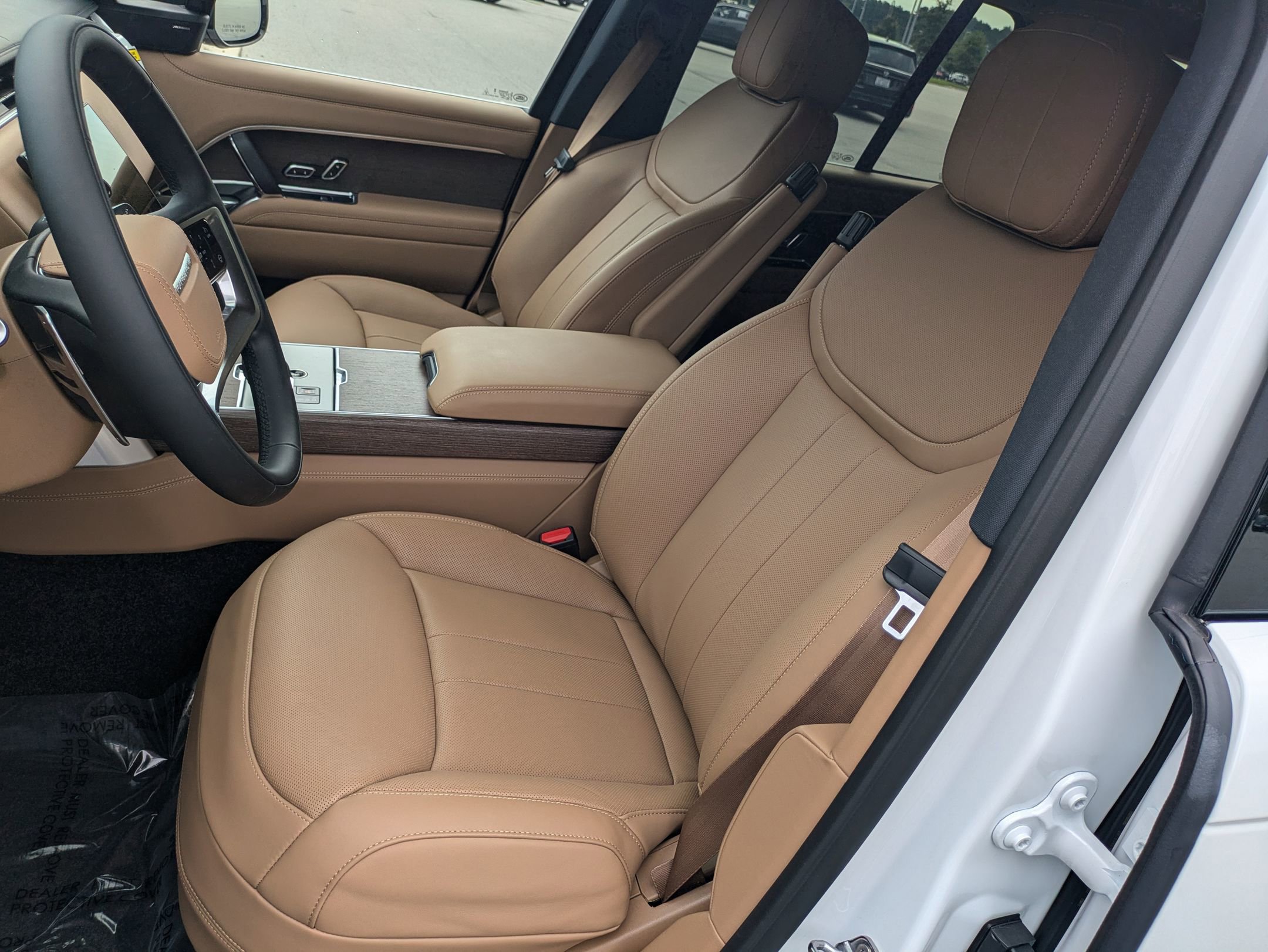 New 2025 Land Rover Range Rover SE image 19