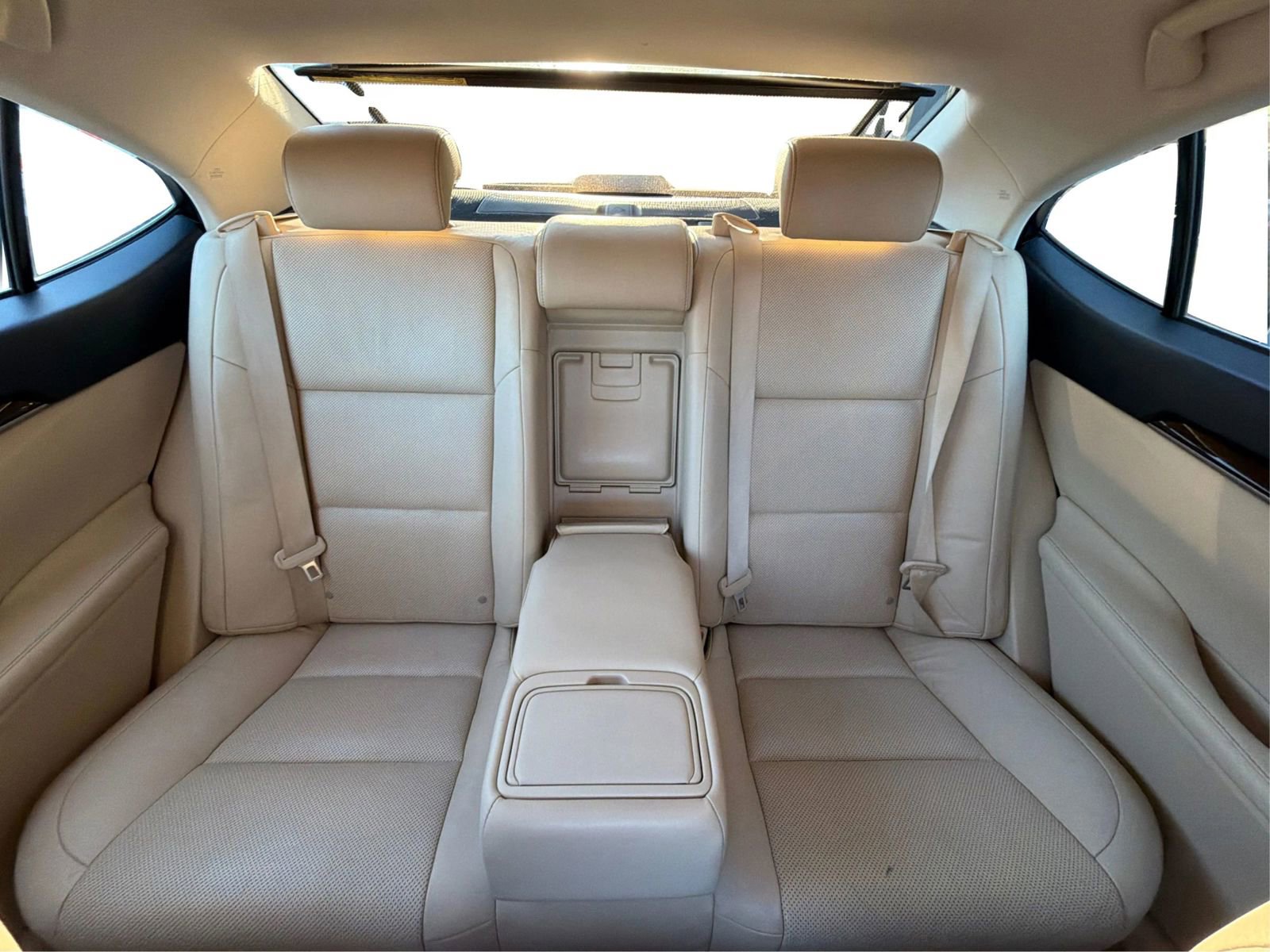 Used 2014 Lexus ES 350 w/ Luxury Package image 14