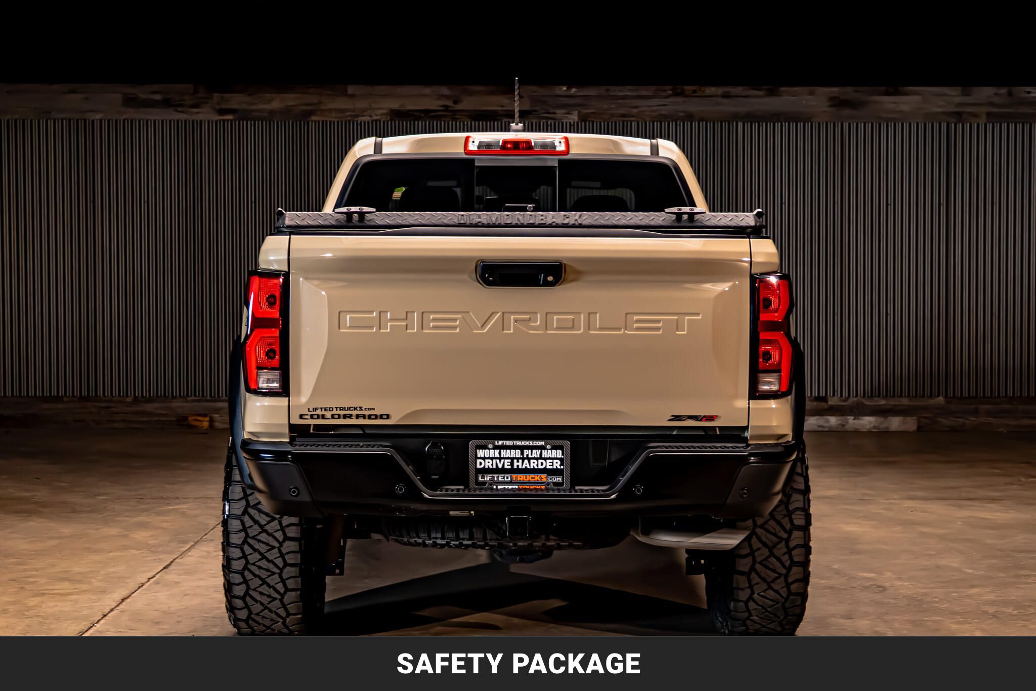 Used 2023 Chevrolet Colorado ZR2 w/ ZR2 Convenience Package III AWD/4WD image 8