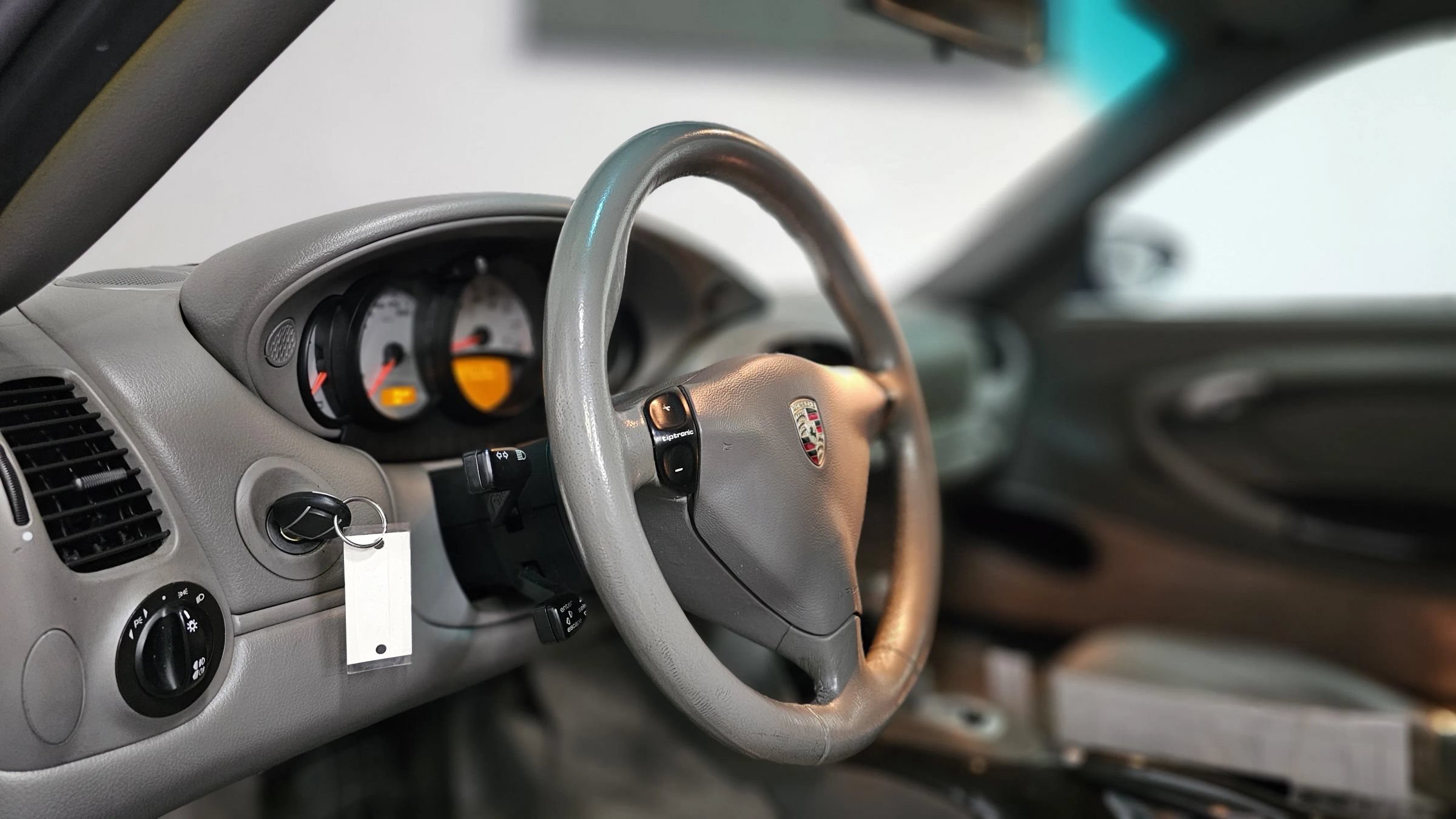 Used 2003 Porsche 911 GT3 RS image 11