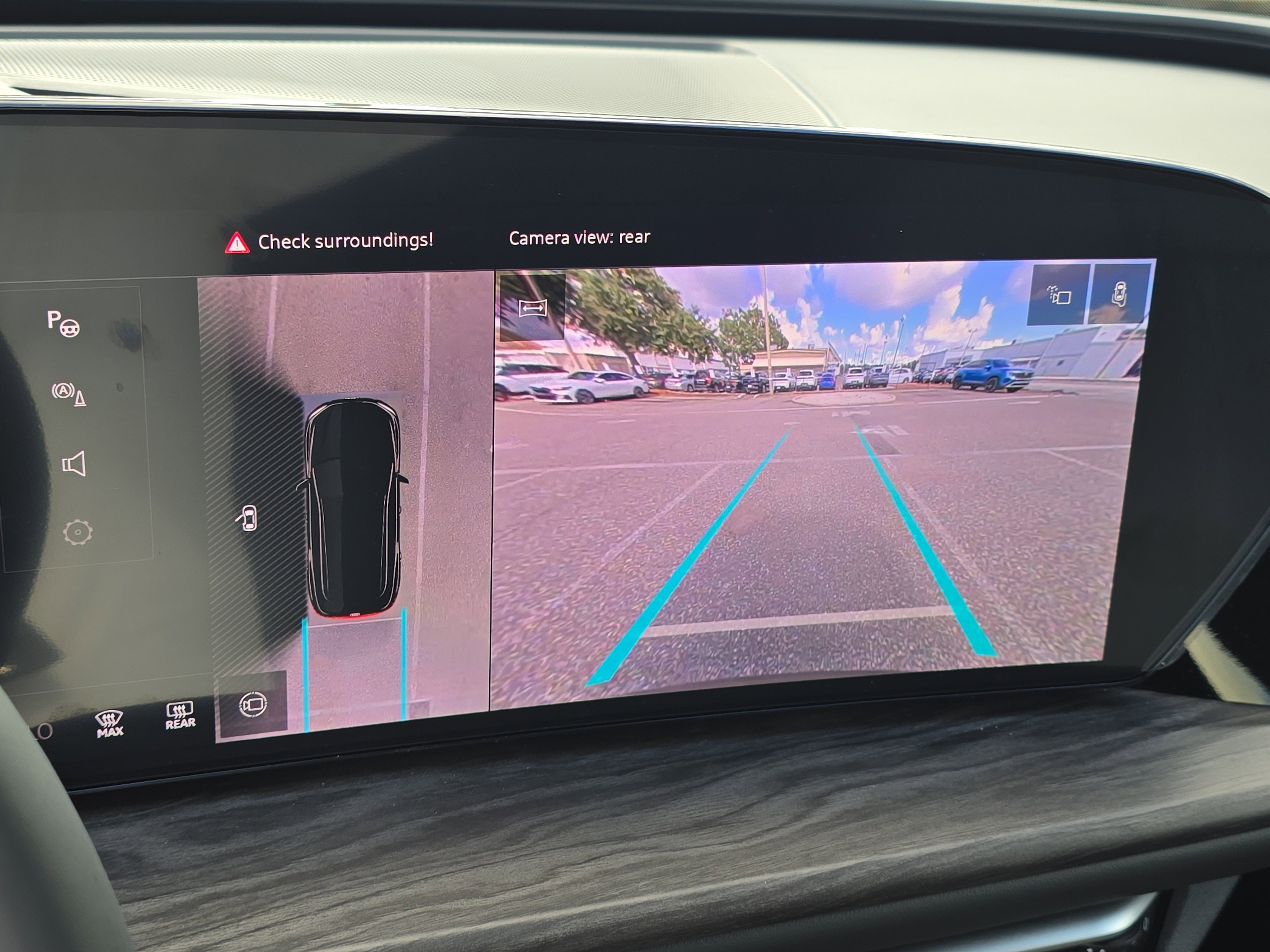 New 2025 Audi Q5 Prestige image 25