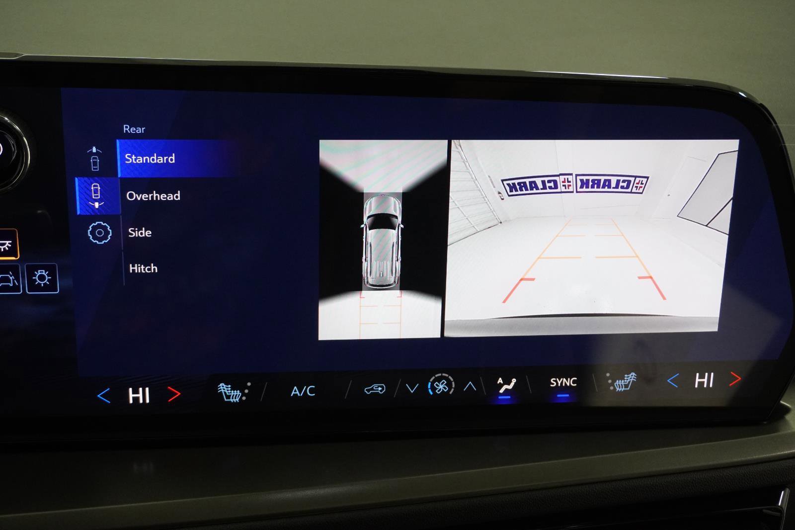 New 2026 Chevrolet Traverse LT w/ Sun and Wheel Package image 29