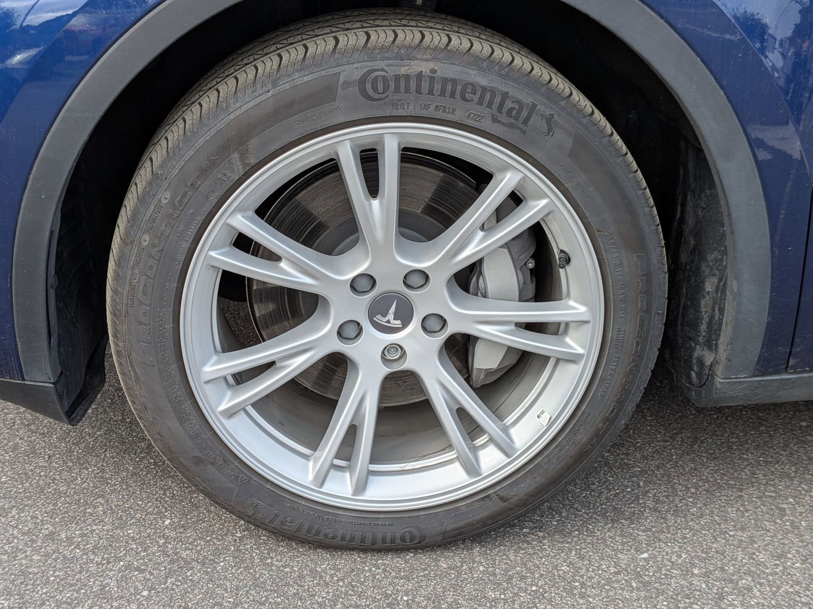 Used 2023 Tesla Model Y Long Range image 10