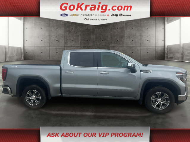 Used 2024 GMC Sierra 1500 SLT AWD/4WD image 4