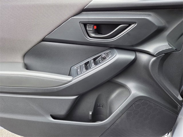 Used 2024 Subaru Crosstrek 2.0i Premium image 16