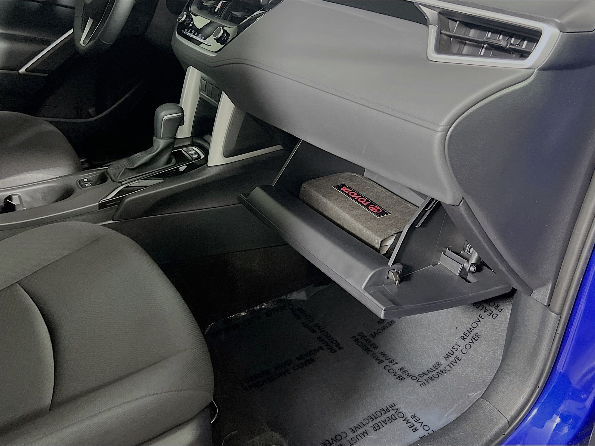Used 2024 Toyota Corolla Cross LE FWD image 35