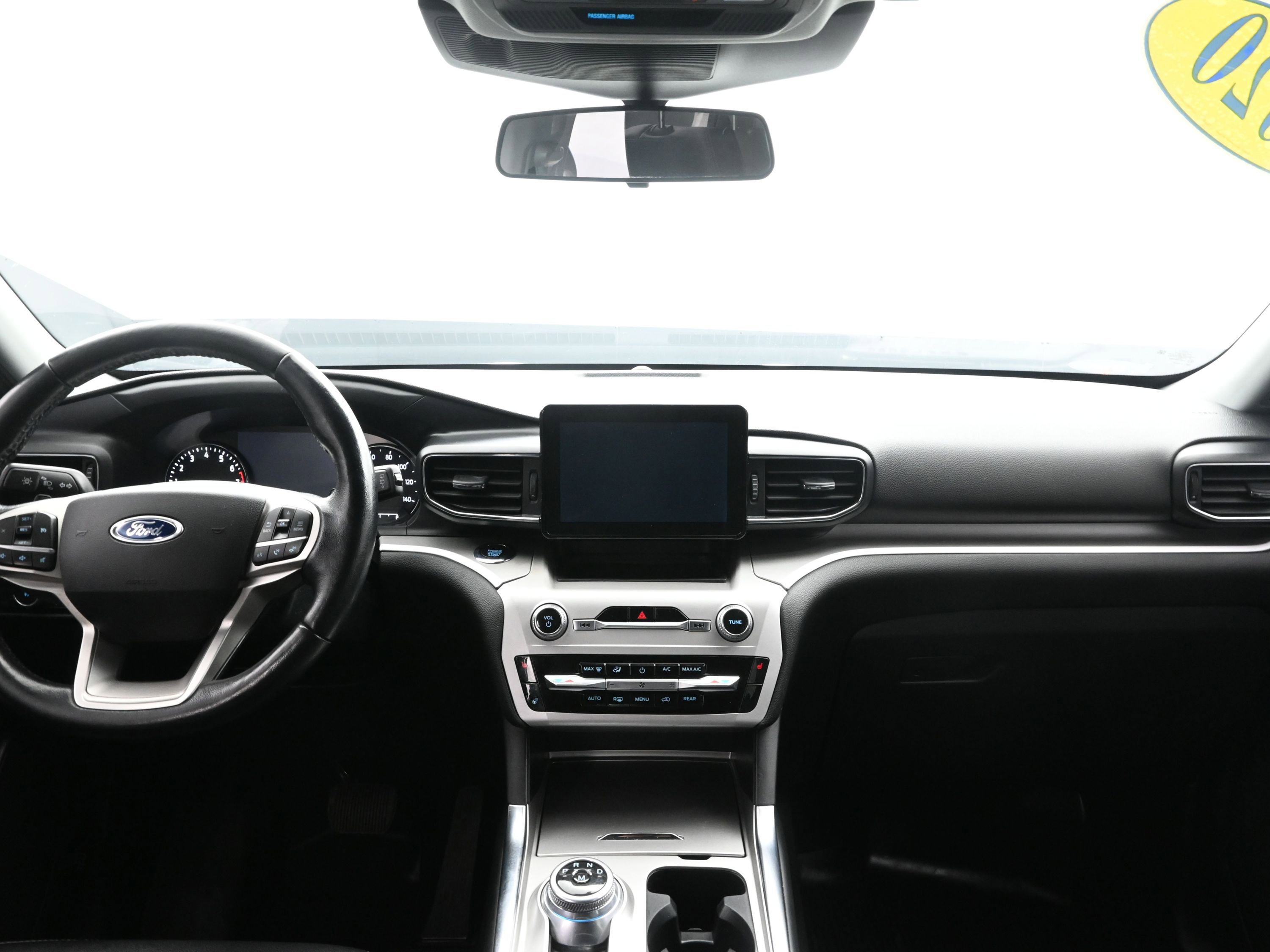 Used 2020 Ford Explorer XLT w/ Equipment Group 202A image 20