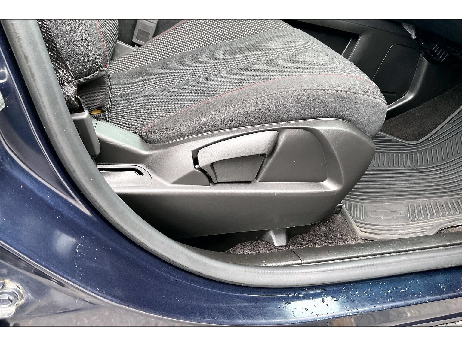 Used 2016 Chevrolet Equinox LT w/ Convenience Package AWD/4WD image 50