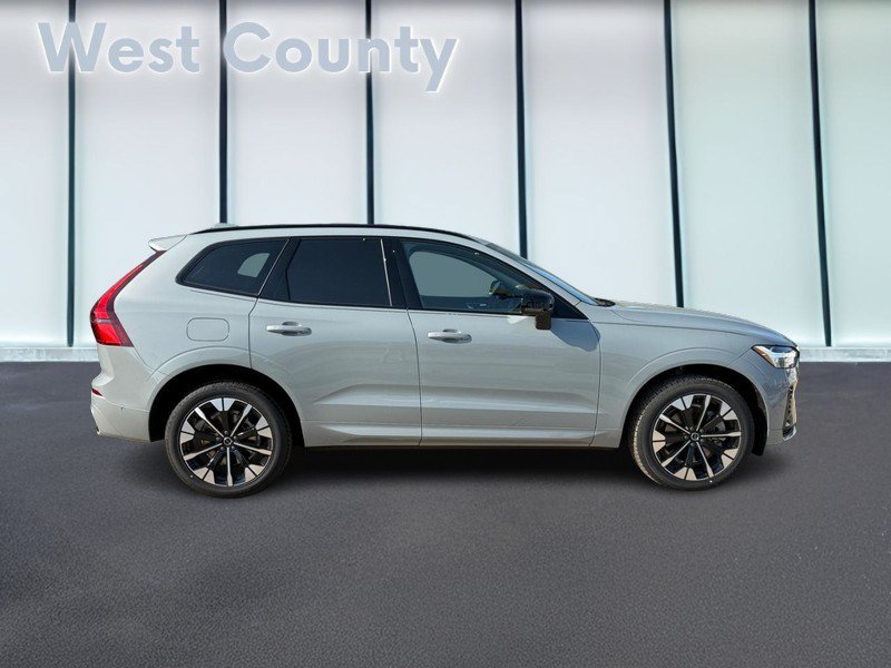 New 2026 Volvo XC60 T8 Plus w/ Protection Package Premier AWD/4WD image 2