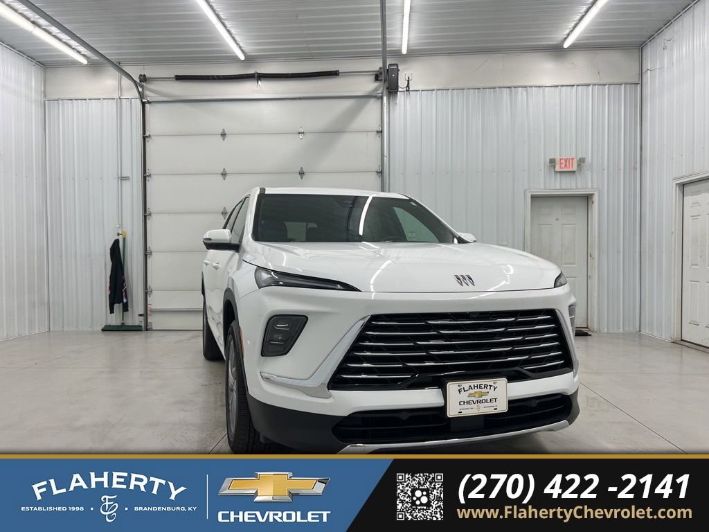 Used 2025 Buick Enclave Preferred AWD/4WD image 1