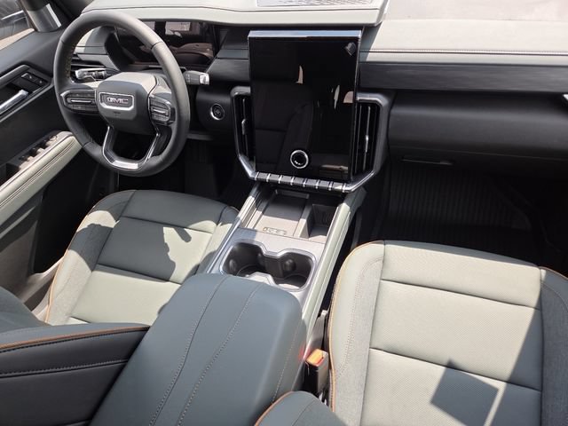 New 2026 GMC Acadia AT4 w/ Luxury Package AWD/4WD image 26