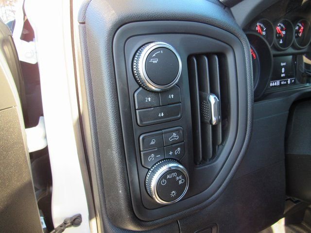 New 2026 GMC Sierra 2500 Pro w/ Convenience Package image 13