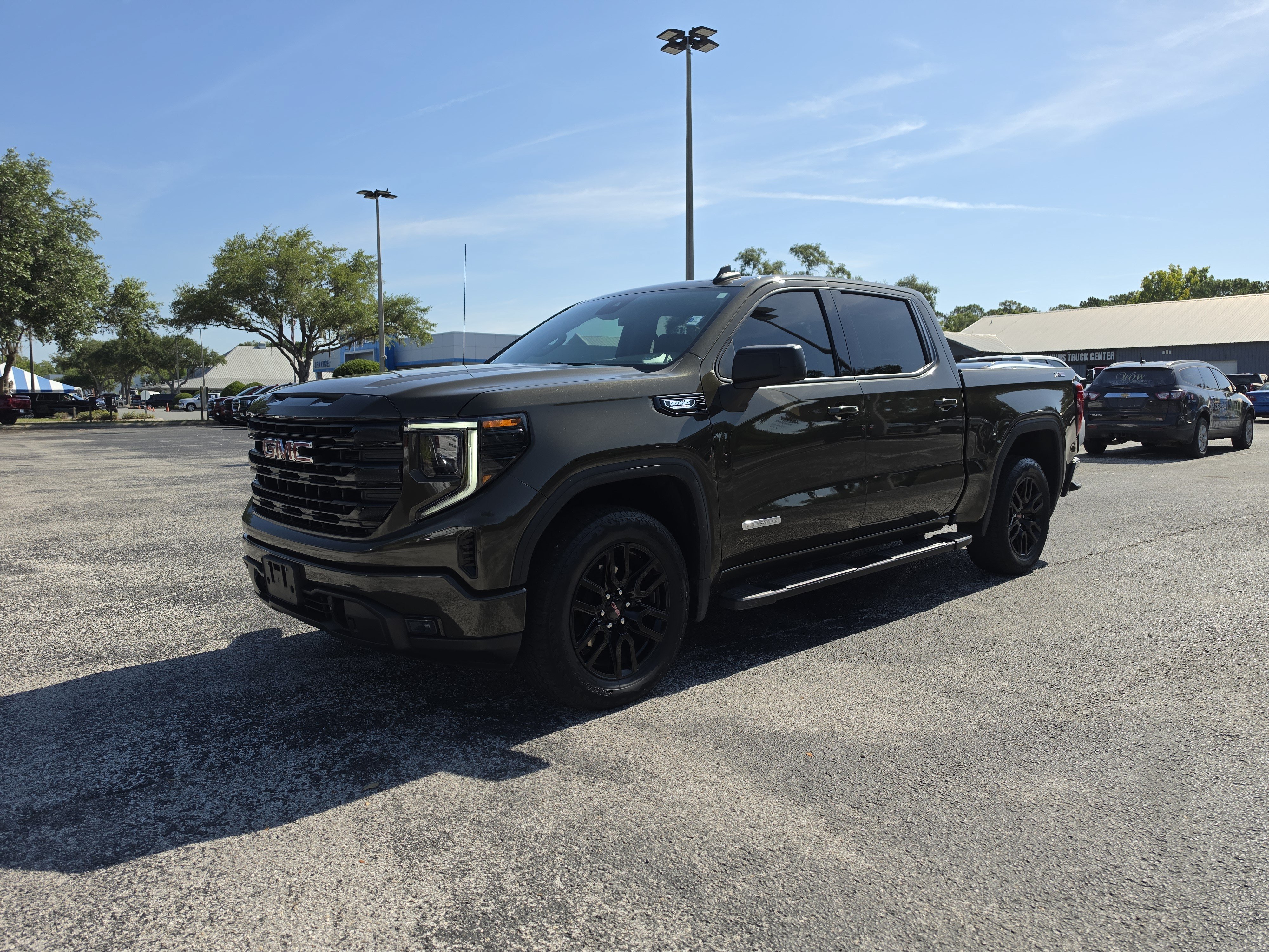Certified 2023 GMC Sierra 1500 Elevation w/ X31 Off-Road Package AWD/4WD image 10