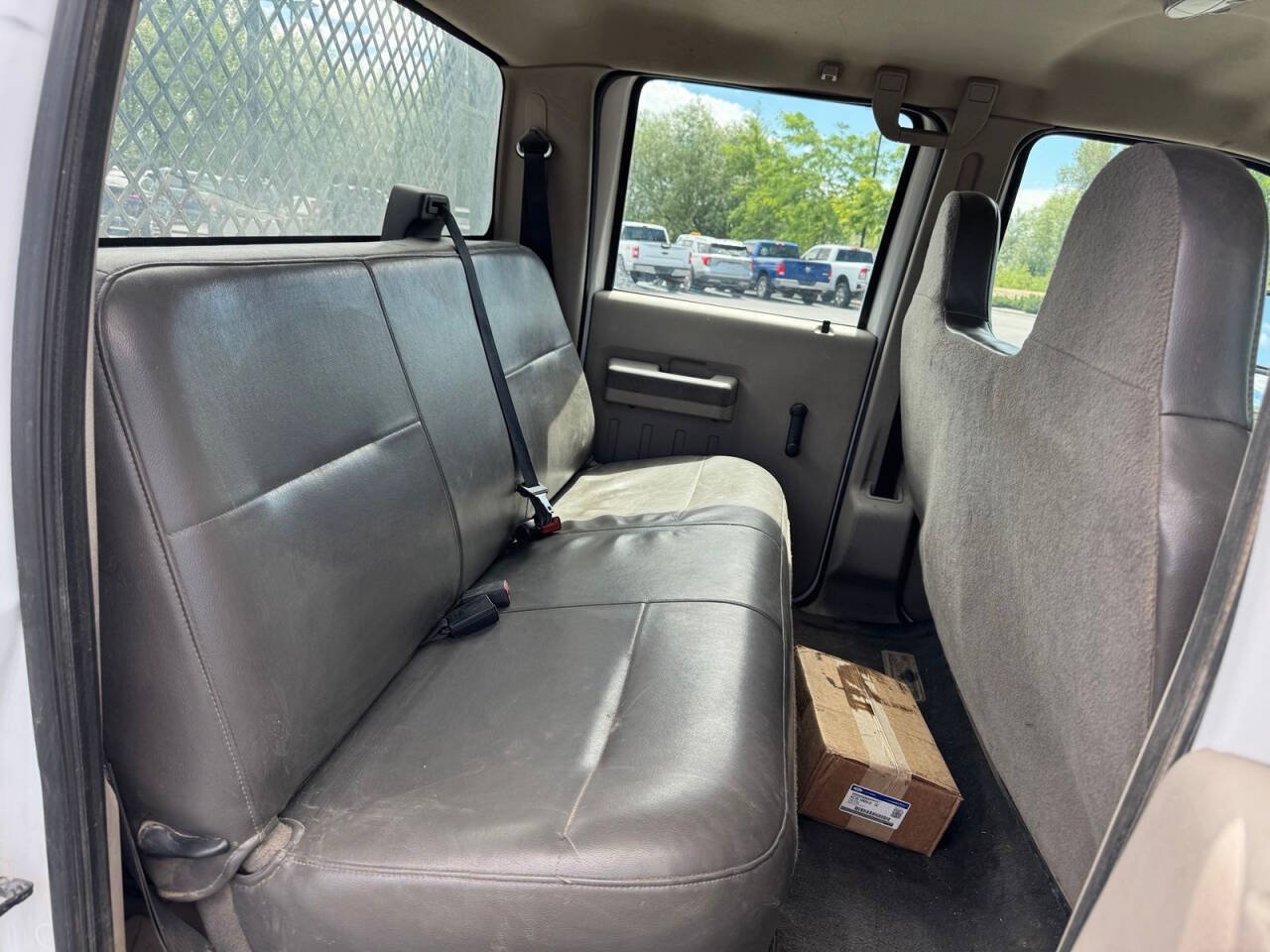 Used 2009 Ford F350 4x4 Crew Cab DRW Super Duty image 16