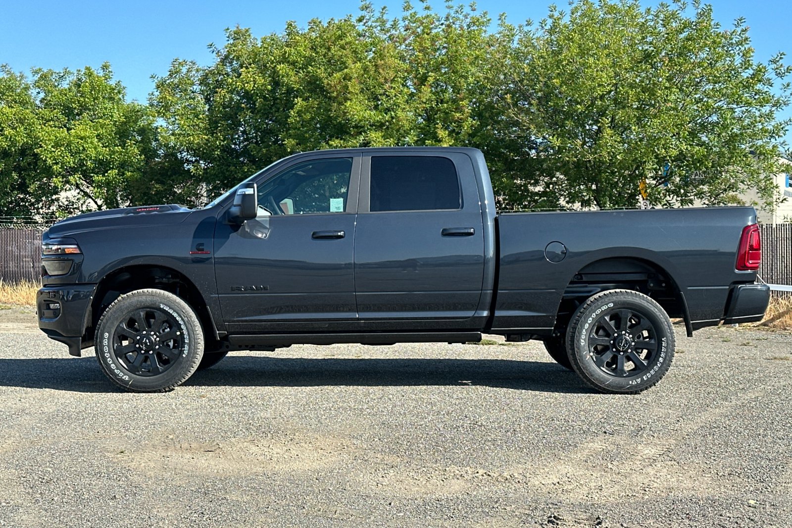 New 2026 RAM 2500 Laramie AWD/4WD image 6