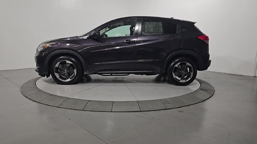 Used 2018 Honda HR-V EX image 2