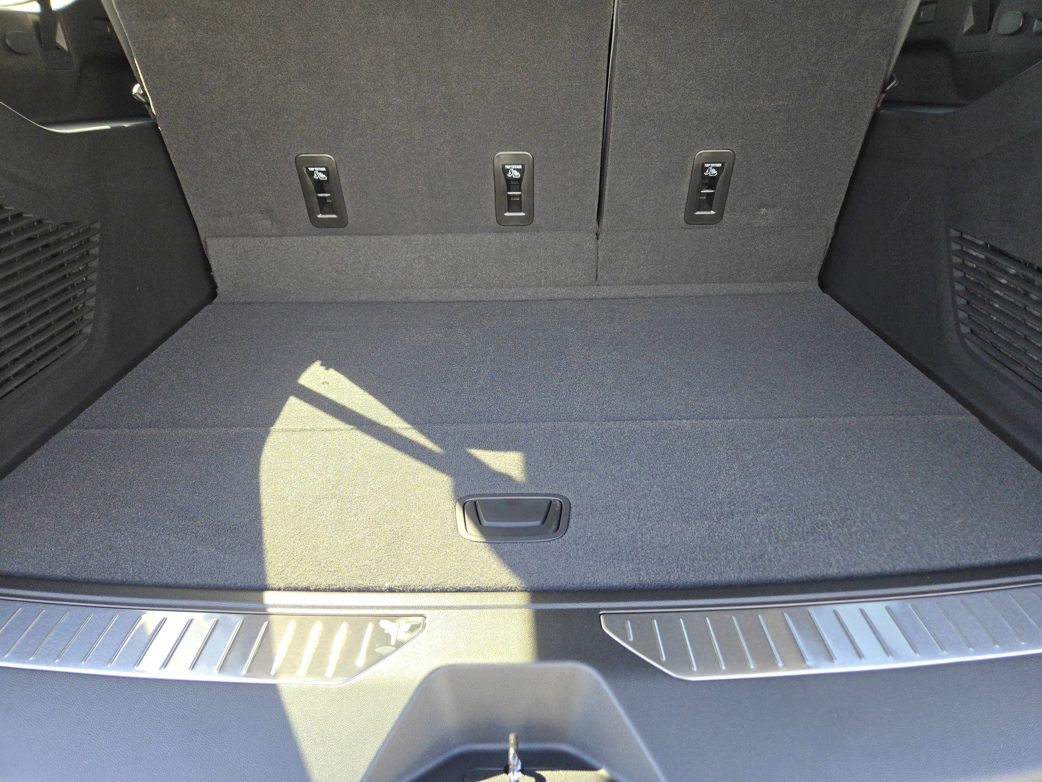 New 2026 Chevrolet Suburban RST w/ Comfort Package image 25