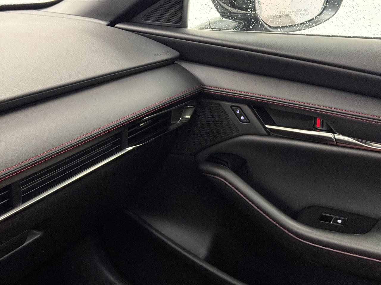 New 2026 MAZDA MAZDA3 Carbon image 33