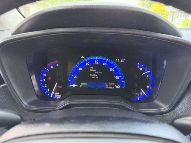 Used 2021 Toyota Corolla LE FWD image 21