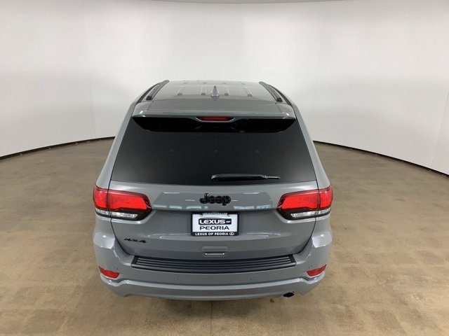 Used 2021 Jeep Grand Cherokee Laredo X image 11