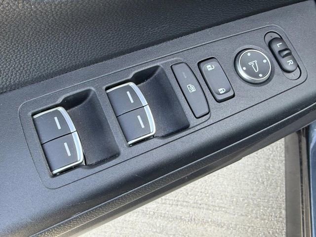 Used 2025 Honda CR-V EX-L image 14