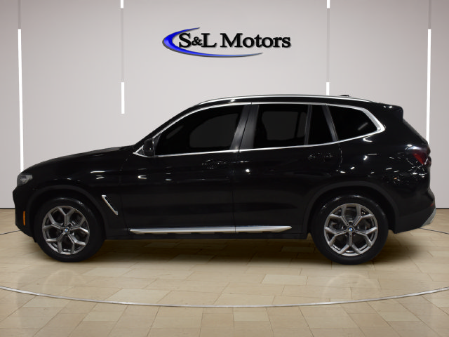 Used 2024 BMW X3 xDrive30i AWD/4WD image 4