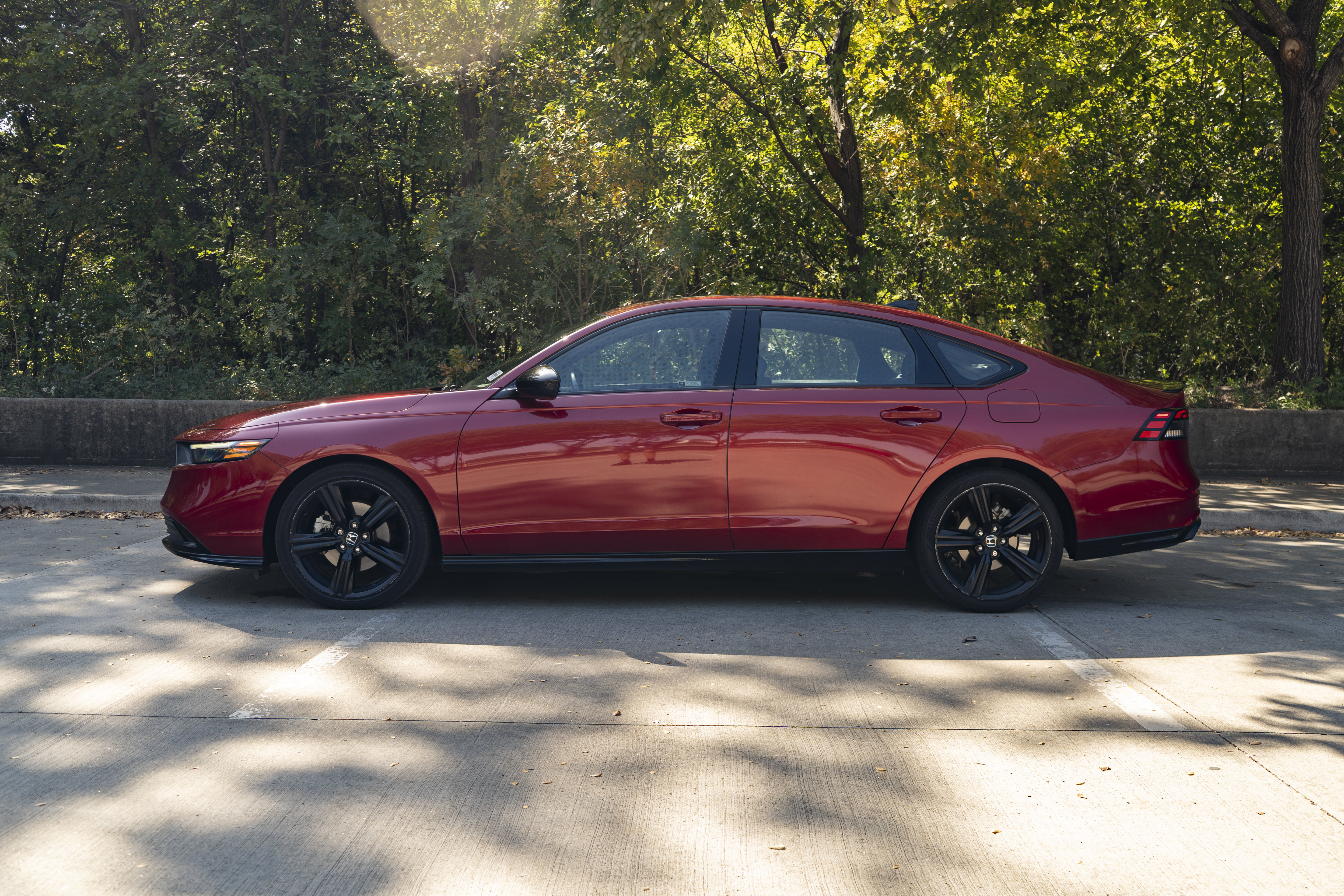 Used 2023 Honda Accord Sport image 6