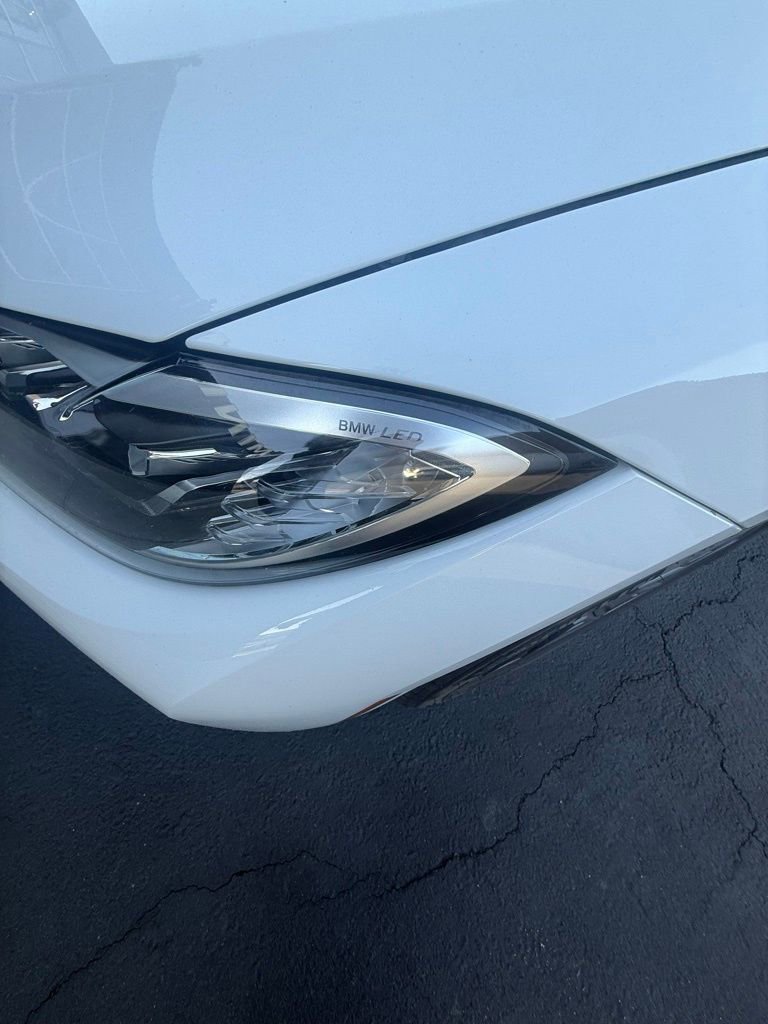 Used 2023 BMW i4 eDrive35 w/ Premium Package image 10