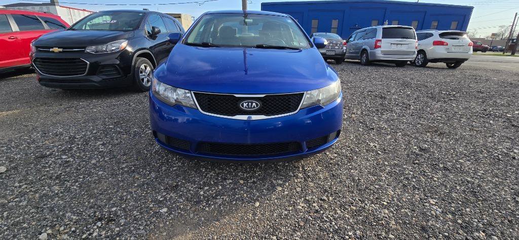 Used 2010 Kia Forte EX image 1
