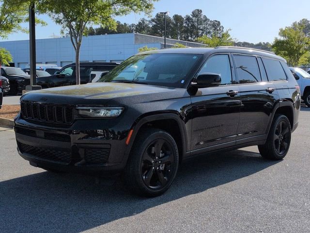 Certified 2022 Jeep Grand Cherokee L Laredo RWD image 8