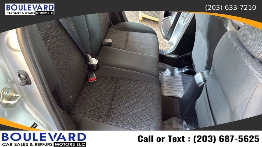 Used 2015 Honda Fit LX image 32
