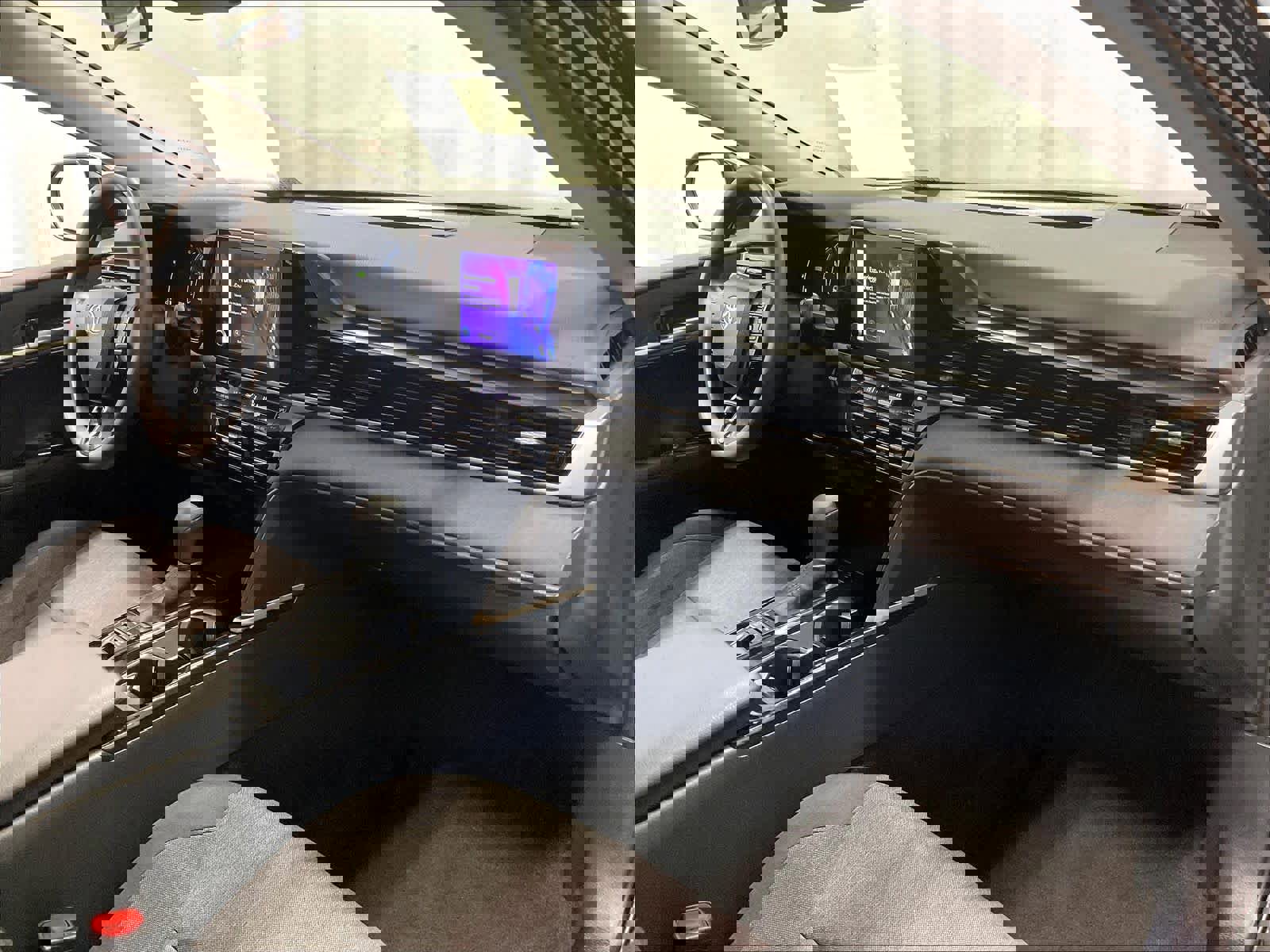 Certified 2025 Toyota Camry LE image 14