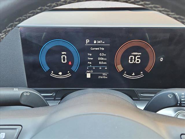 Used 2025 Hyundai Kona SEL FWD image 11