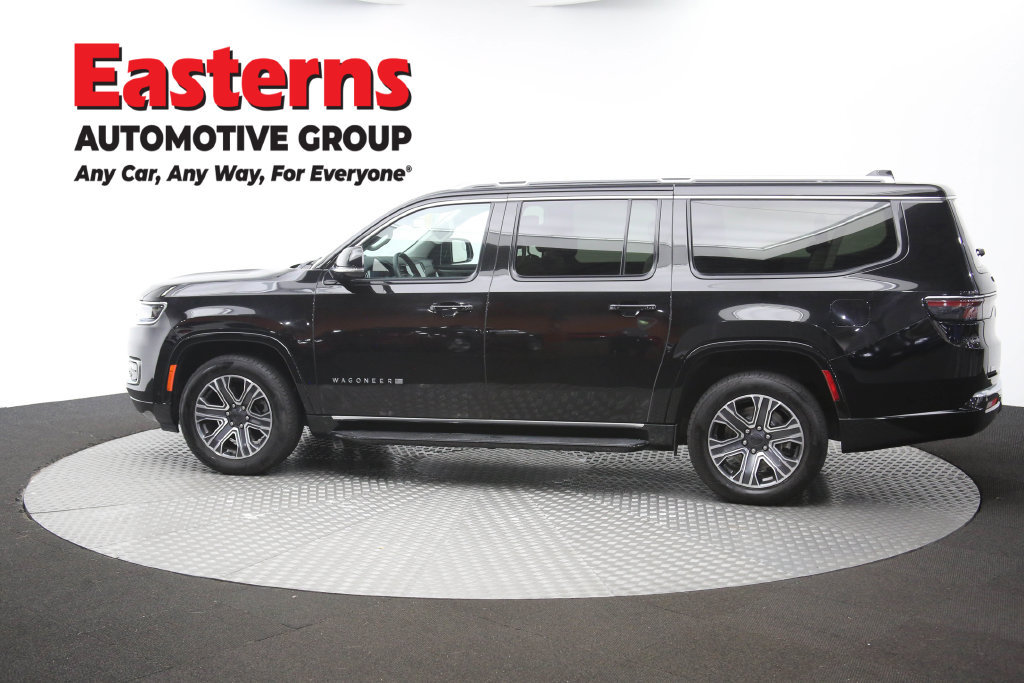 Used 2024 Jeep Wagoneer L Series II w/ Flexible Seating Group RWD image 68