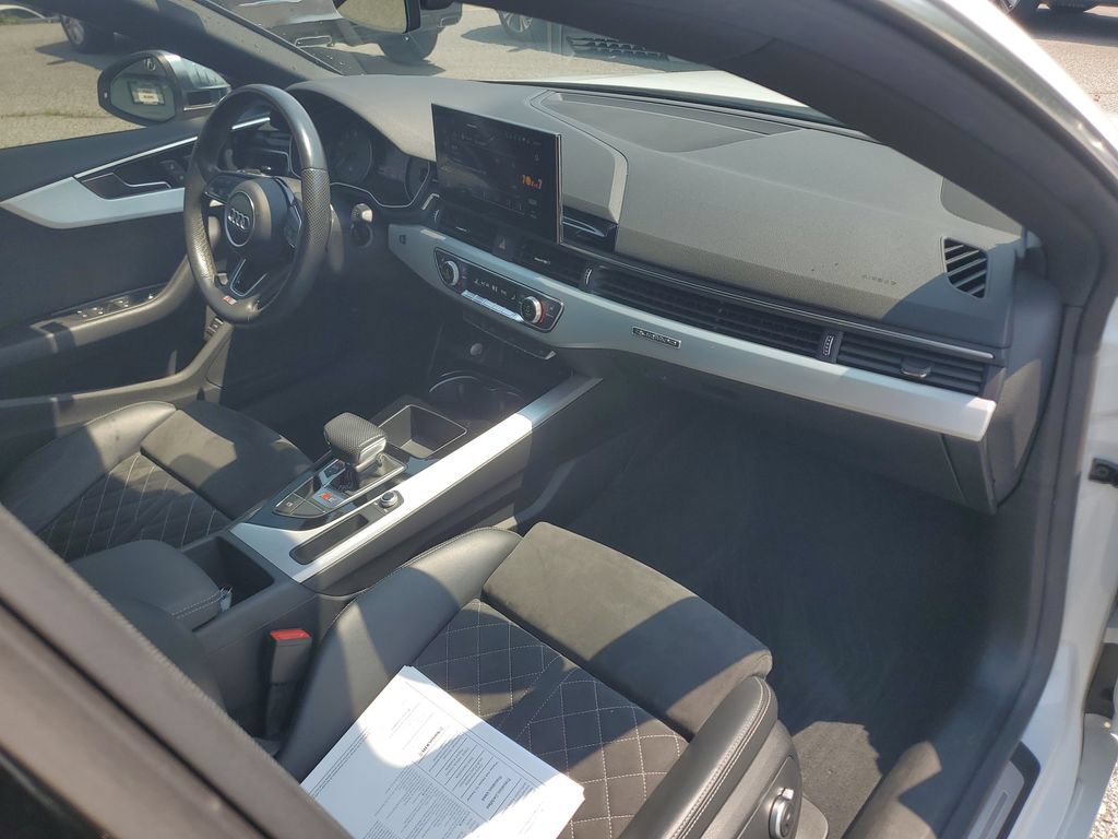 Used 2021 Audi S5 Premium w/ Convenience Package AWD/4WD image 4