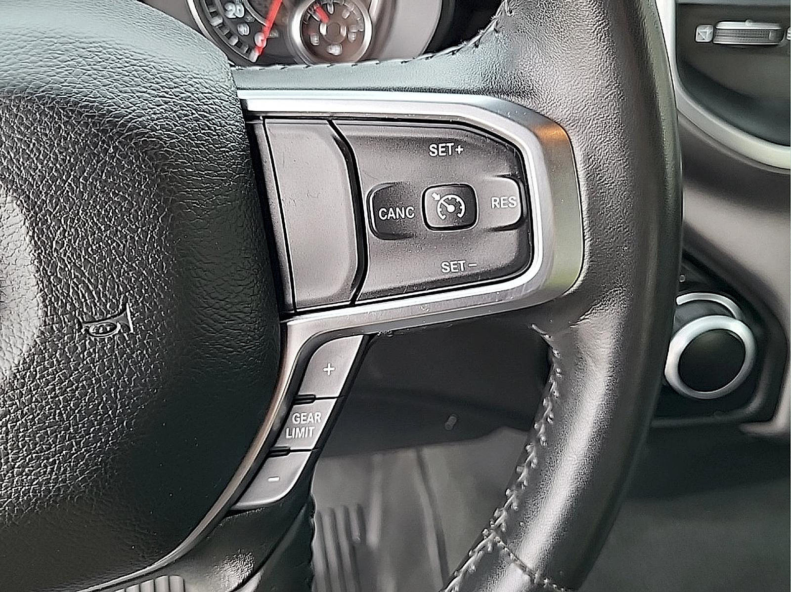 Used 2024 RAM 1500 Big Horn AWD/4WD image 18