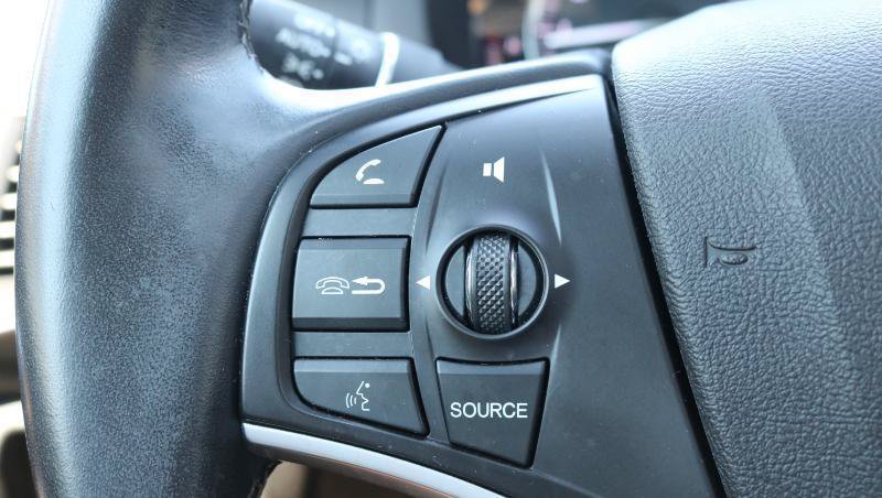 Used 2020 Acura MDX w/ Technology Package FWD image 10