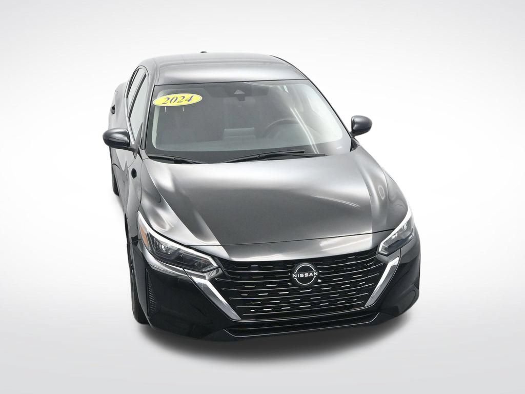 Used 2024 Nissan Sentra SV FWD image 25