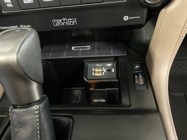Used 2023 Lexus GX 460 Premium w/ Accessory Package AWD/4WD image 20