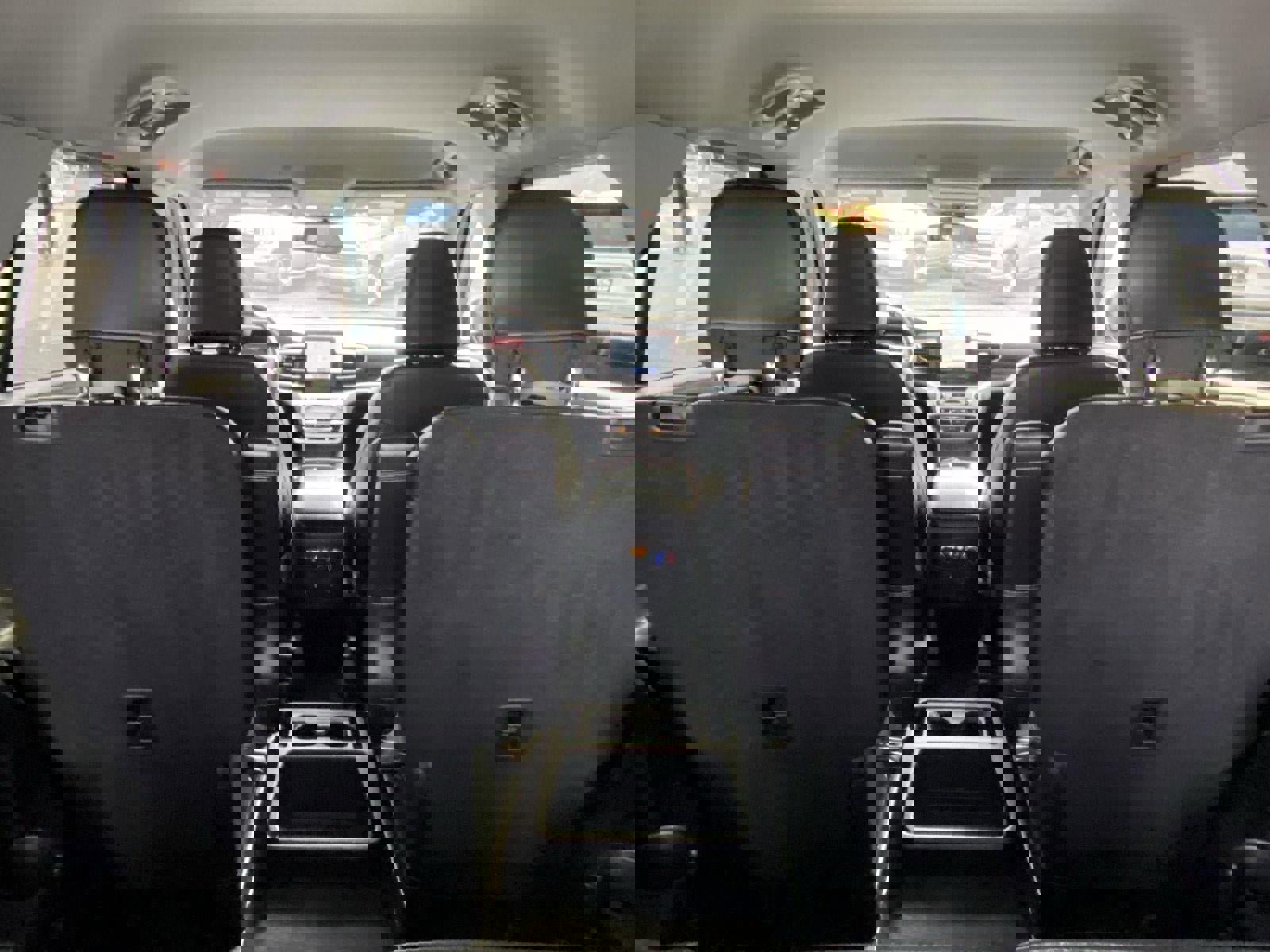 Used 2021 Ford Explorer XLT w/ Equipment Group 202A image 34