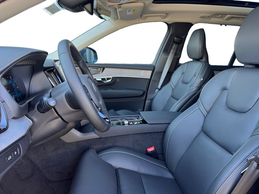 New 2026 Volvo XC90 T8 Ultra w/ Protection Package Premier AWD/4WD image 10